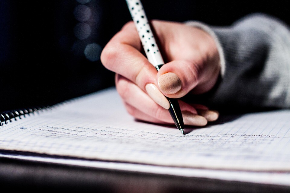 Writing a personal letter to a home seller