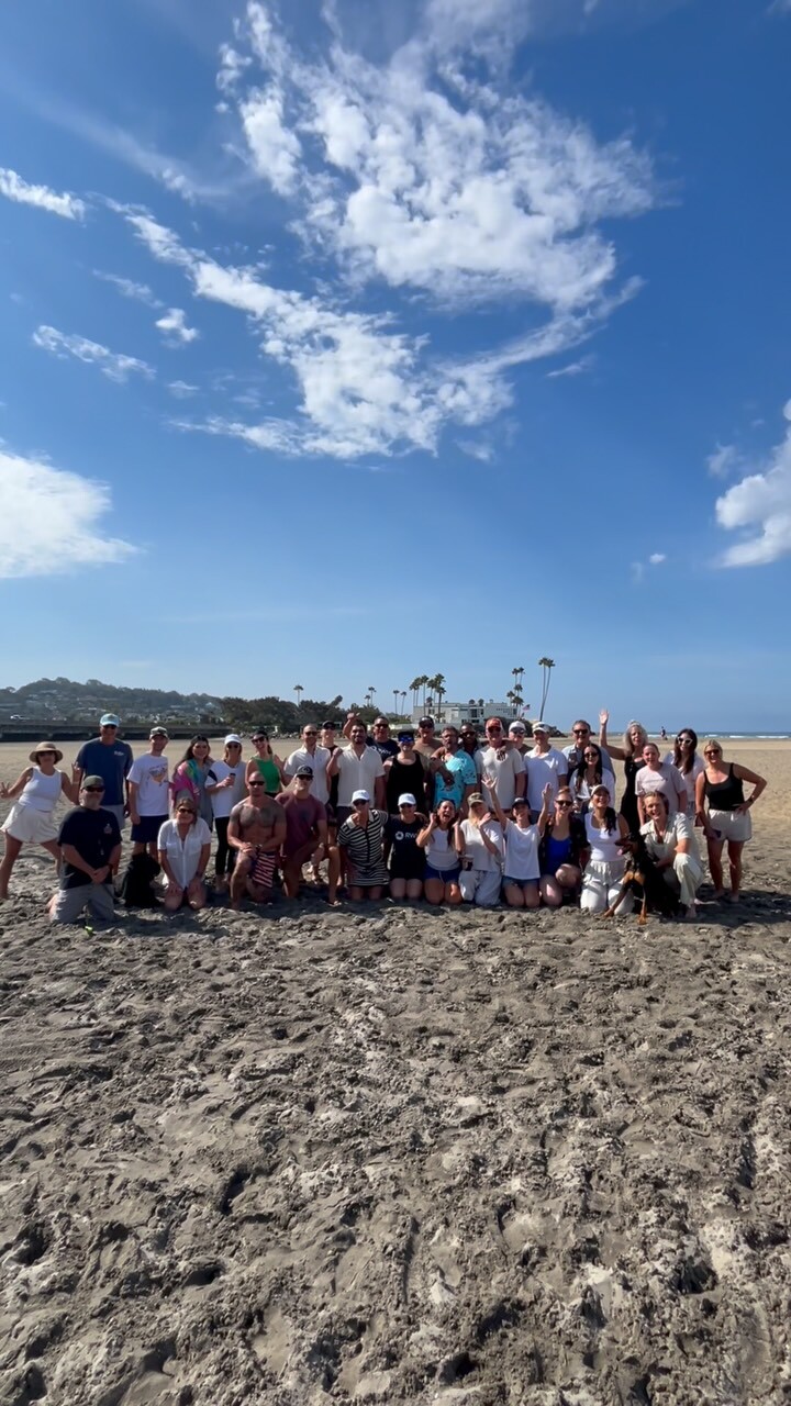 Day 2 of Sales Splash brought all the good vibes! ☀️🏇

We started the morning with coffee, bagels, beach walks, and team bonding before heading over to the Del Mar Racetrack. A few people walked away winners, some left with lighter pockets😂, but everyone left with great memories and a day full of fun!

#RWMHomeLoans #SalesSplash2026 #TeamRWM #Culture #SanDiego
