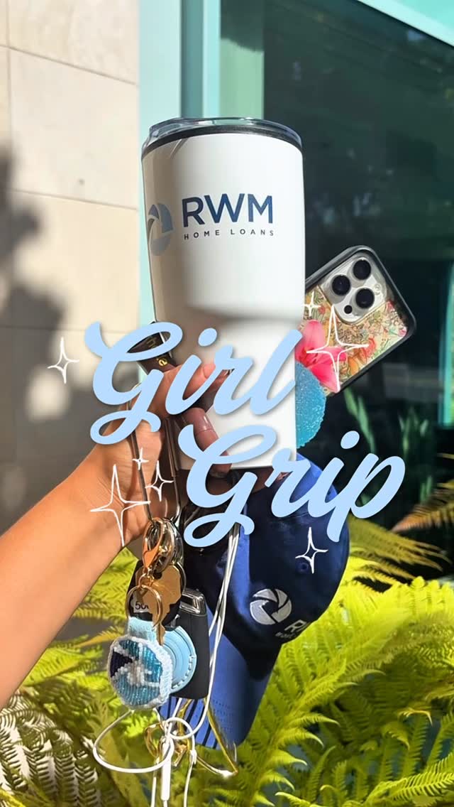 If it fits in one hand, we’re taking it with us. 

#RWMHomeLoans #GirlGrip #Mortgage
